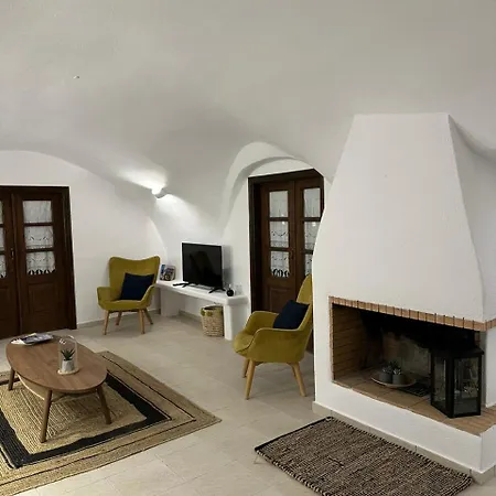 Anedosa Cave House Feriehus